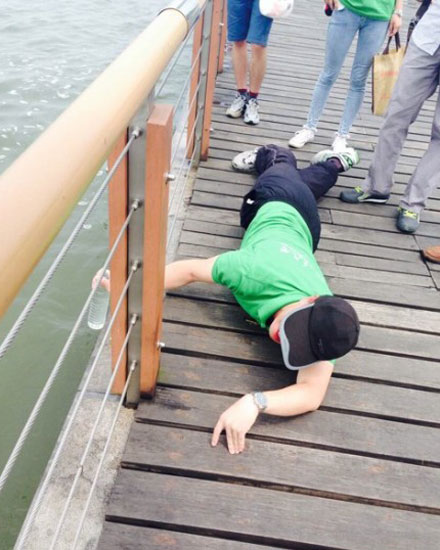 �Ϸʹ��I(y��)��W��ĸ�H�����������`�F�꠆T��ɼ����@ˮ��ſ�ڵ�����