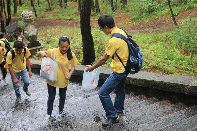 ��ǧ�{ɽ����ͽ����߻���У�꠆T����ʰ���^(q��)�����������Ƶĭh(hu��n)��������