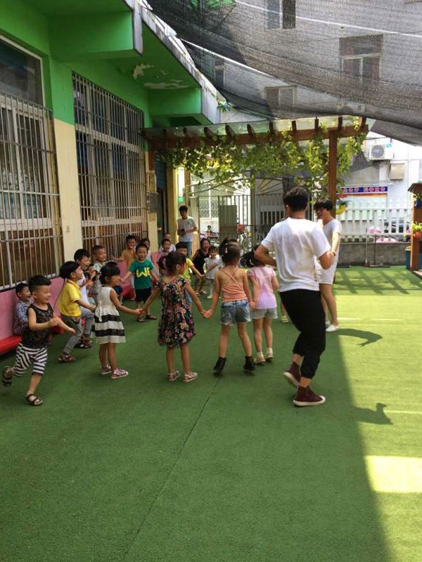 ־Ը�ߞ��а�С���т�����һ��(ji��)���ӻ���w���Α��n��