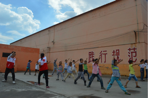 �x�ЌW(xu��)Ժ�tʮ��ů��־Ը����(w��)�(du��)��ɽ��ʡ�����н��ڿh��Ȫ�l(xi��ng)־Ը����(w��)�����Ȫ�l(xi��ng)�ĺ��ӂ��_�O(sh��)��ȭ���n�����g(sh��)�n������(qi��ng)�w�|(zh��)�����M(j��n)��������ȫ��l(f��)չ�� (2)