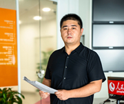 6.奮斗獎(jiǎng)：孫永新（第二黨支部、總編室）